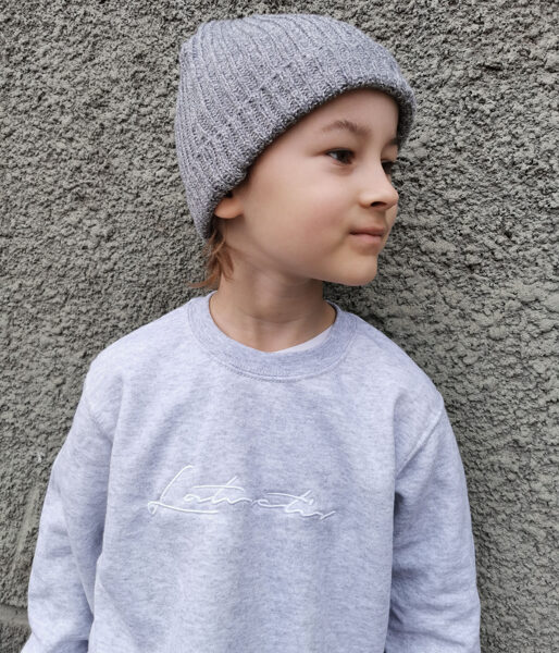 Bērnu džemperis ar izšūtu uzrakstu "Latvietis"