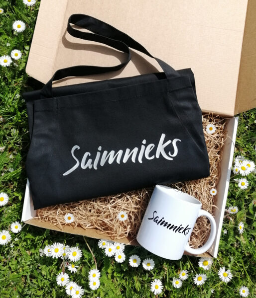 Līgo un Jāņu dienas dāvanu komplekts "Saimnieks" (priekšauts+krūze)