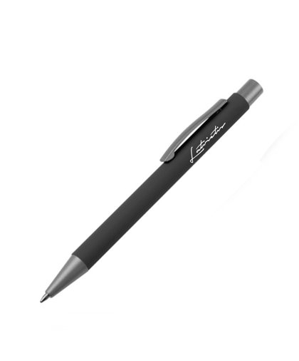 Pildspalva ar uzrakstu "Latvietis"