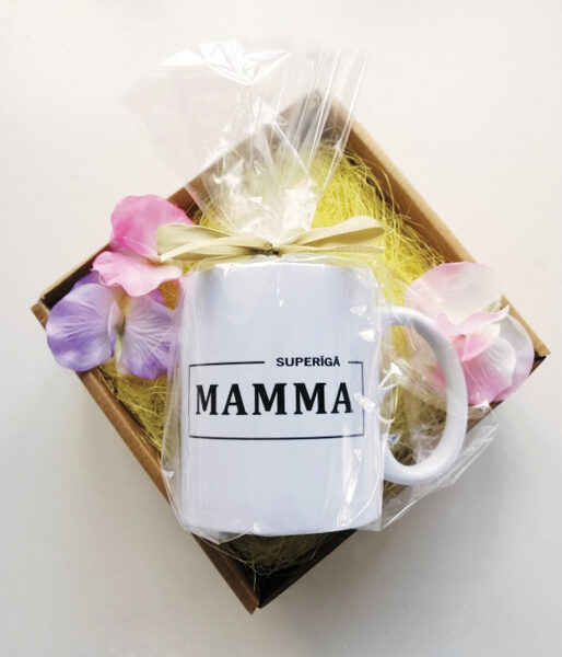 Iesaiņota Mātes dienas krūze "Superīgā Mamma"