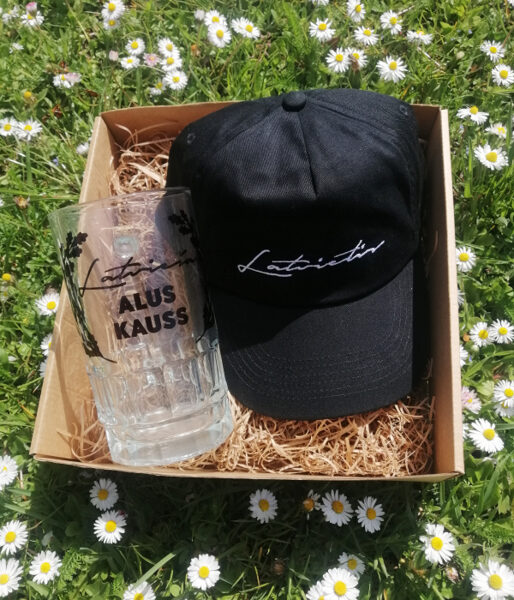Līgo un Jāņu dienas dāvanu komplekts "Latvieša alus kauss" (cepure+alus kauss)