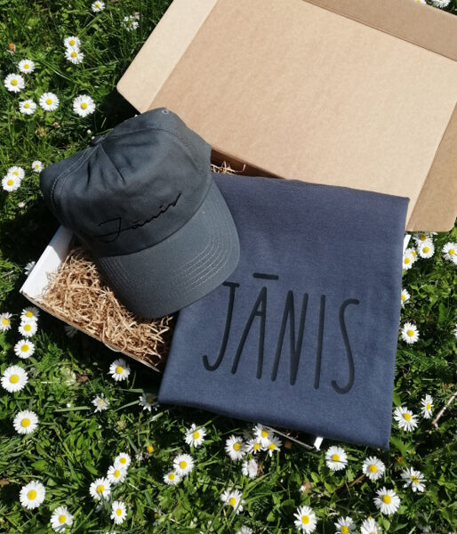 Līgo un Jāņu dienas dāvanu komplekts "Jānis" (T-krekls + cepure)